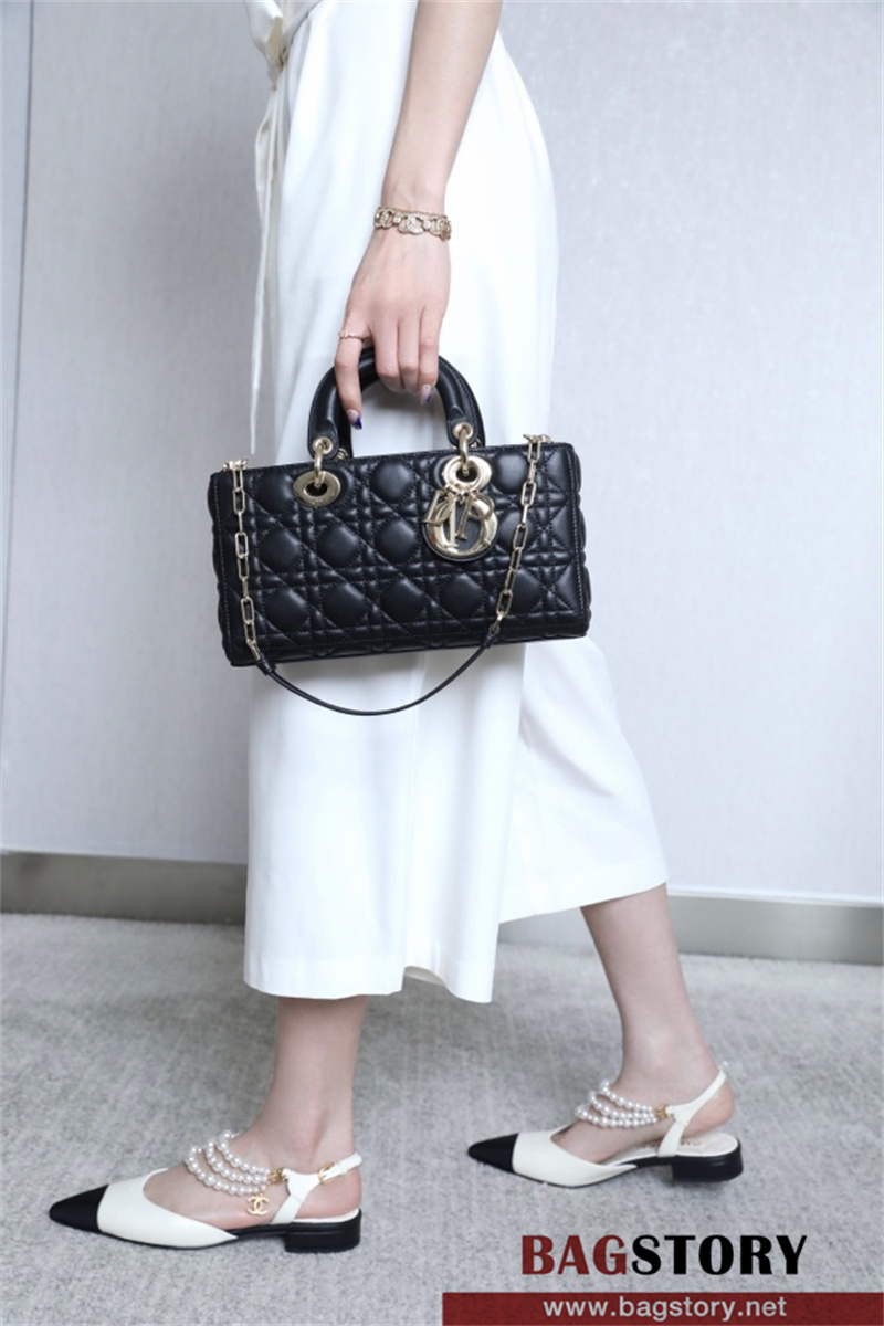 디올 DIOR 레이디 디조이백 Lady D-Joy 미디엄 26CM