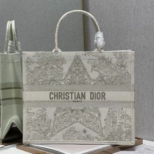 디올 DIOR 북토트백42CM