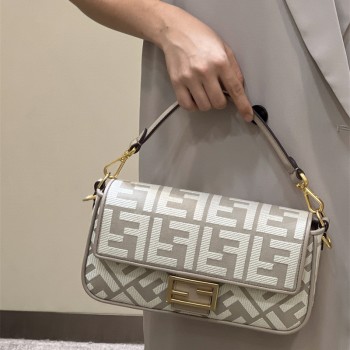 펜디 FENDI 바게트백 27CM