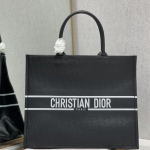 디올 DIOR 북토트백42CM