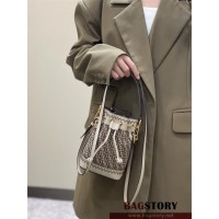 펜디 FENDI 몬트레조 미니 버킷백 18CM