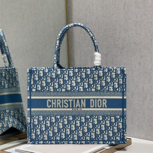 디올 DIOR 북토트백36CM