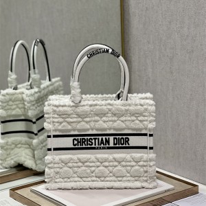 디올 DIOR 북토트백36CM