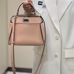 펜디 FENDI  피카부백 23CM