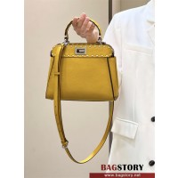 펜디 FENDI  피카부백 23CM
