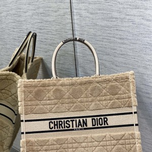 디올 DIOR 북토트백42CM