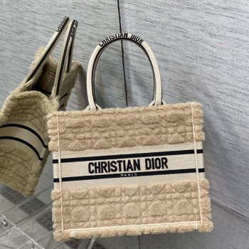 디올 DIOR 북토트백26.5CM
