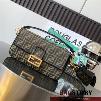 펜디 FENDI 바게트백 27CM