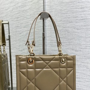 디올 DIOR 북토트백26.5CM