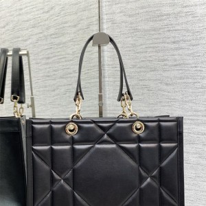 디올 DIOR 북토트백36CM