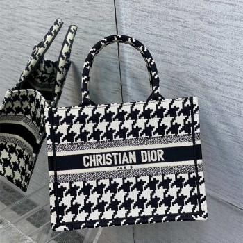 디올 DIOR 북토트백26.5CM