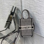 디올 DIOR 북토트백13.5CM