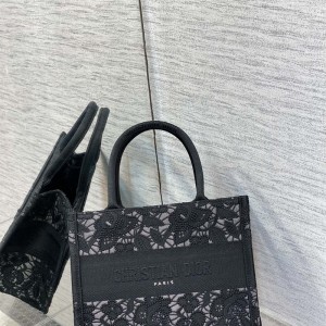 디올 DIOR 북토트백26.5CM