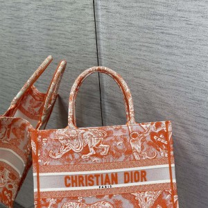 디올 DIOR 북토트백36CM