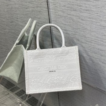 디올 DIOR 북토트백26.5CM
