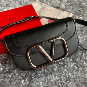 발렌티노 Valentino