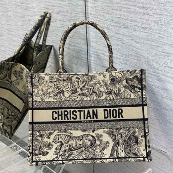 디올 DIOR 북토트백36CM