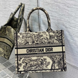 디올 DIOR 북토트백26.5CM