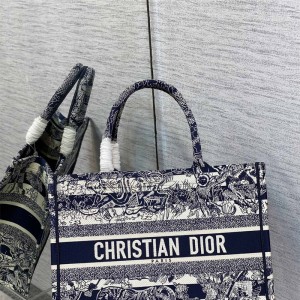 디올 DIOR 북토트백36CM