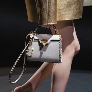 발렌티노 Valentino 22CM