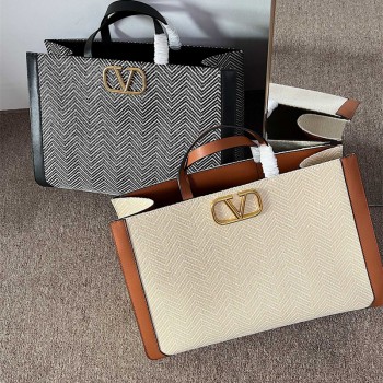 발렌티노 Valentino