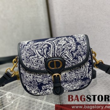 디올 DIOR  바비백22CM