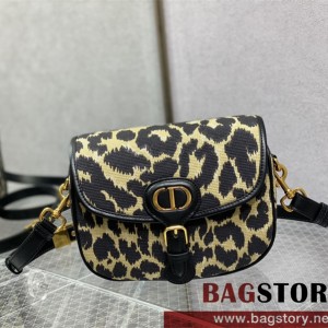 디올 DIOR  바비백22CM