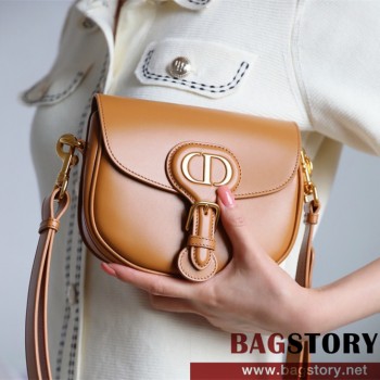 디올 DIOR  바비백18CM