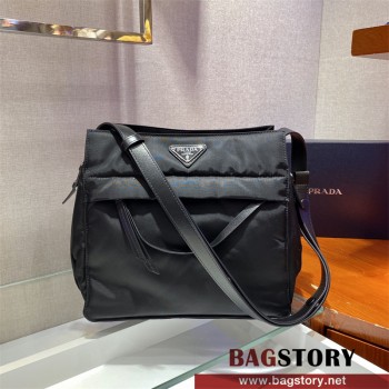 프라다 신상 나일론 토트백  1BC308