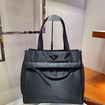 프라다 신상 나일론 토트백 1BC318