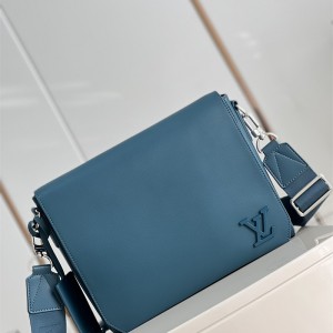 루이비통 Louis Vuitton 에어로그램 뉴 메신저백