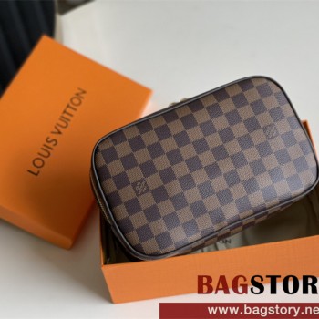루이비통 Louis Vuitton 모노그램 캔버스 트루세토일렛 클러치백  M43383