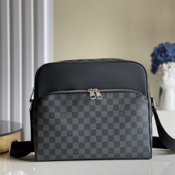 루이비통 Louis Vuitton 데이턴 리포터 메신저 크로스백    N41409