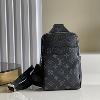 루이비통 Louis Vuitton  아웃도어 슬링백 M30741