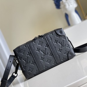 루이비통 Louis Vuitton 소프트 트렁크 M80224