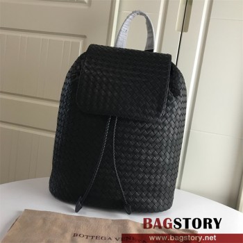 보테가베네타 BV백팩
