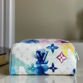 루이비통 Louis Vuitton 토일렛 도프 파우치  M44494