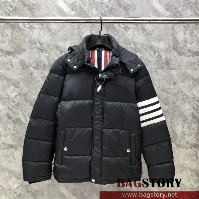 톰브라운 THOM BROWNE 패딩