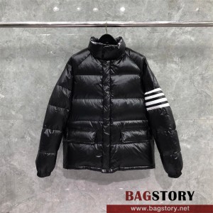 톰브라운 THOM BROWNE 패딩