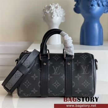 루이비통 Louis Vuitton   모노그램 이클립스 키폴 M45947