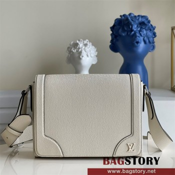 루이비통 Louis Vuitton 뉴 플랩 메신저백 크로스백  M30807