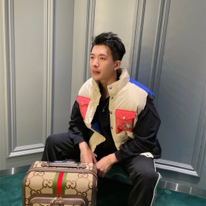 구찌 GUCCI 패딩 조끼