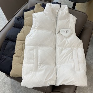 프라다 PRADA 패딩 조끼