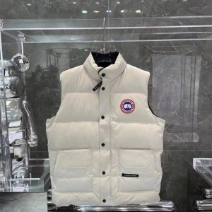캐나다구스 CANADA GOOSE 패딩 조끼