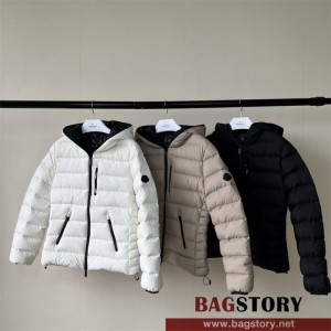 몽클레어 MONCLER 패딩