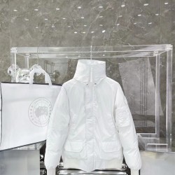 캐나다구스 CANADA GOOSE 패딩