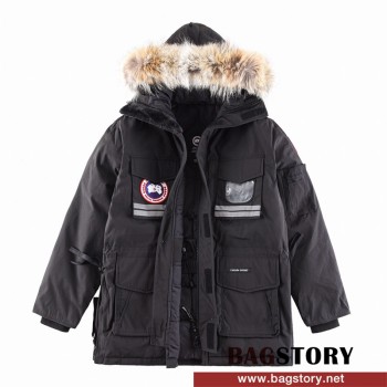 캐나다구스 CANADA GOOSE 패딩