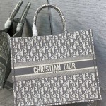 디올 DIOR 북토트백42CM