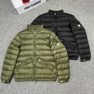 몽클레어 MONCLER  패딩