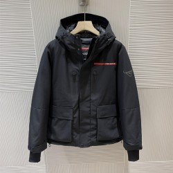 프라다 PRADA 패딩